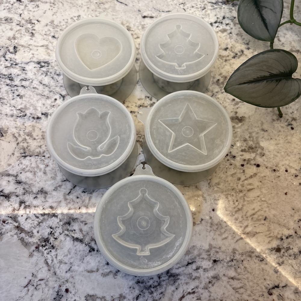 5 Vintage‎ Tupperware Jello Mold Jel-N-Serve Gelatin Bowls with Molds Lids